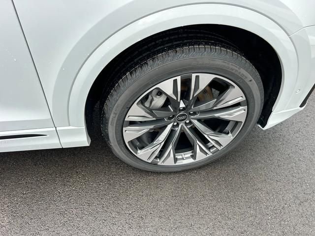 New 2026 Audi Q8 Premium Plus image 27