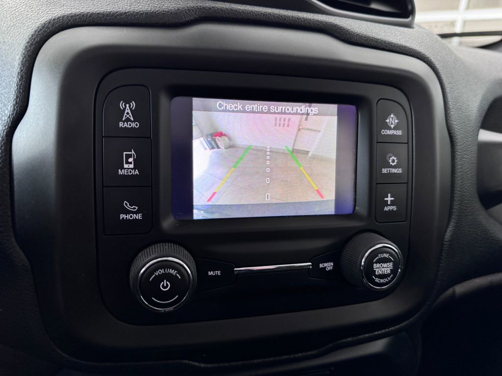 Used 2020 Jeep Renegade Sport w/ UConnect 7.0 Group AWD/4WD image 19
