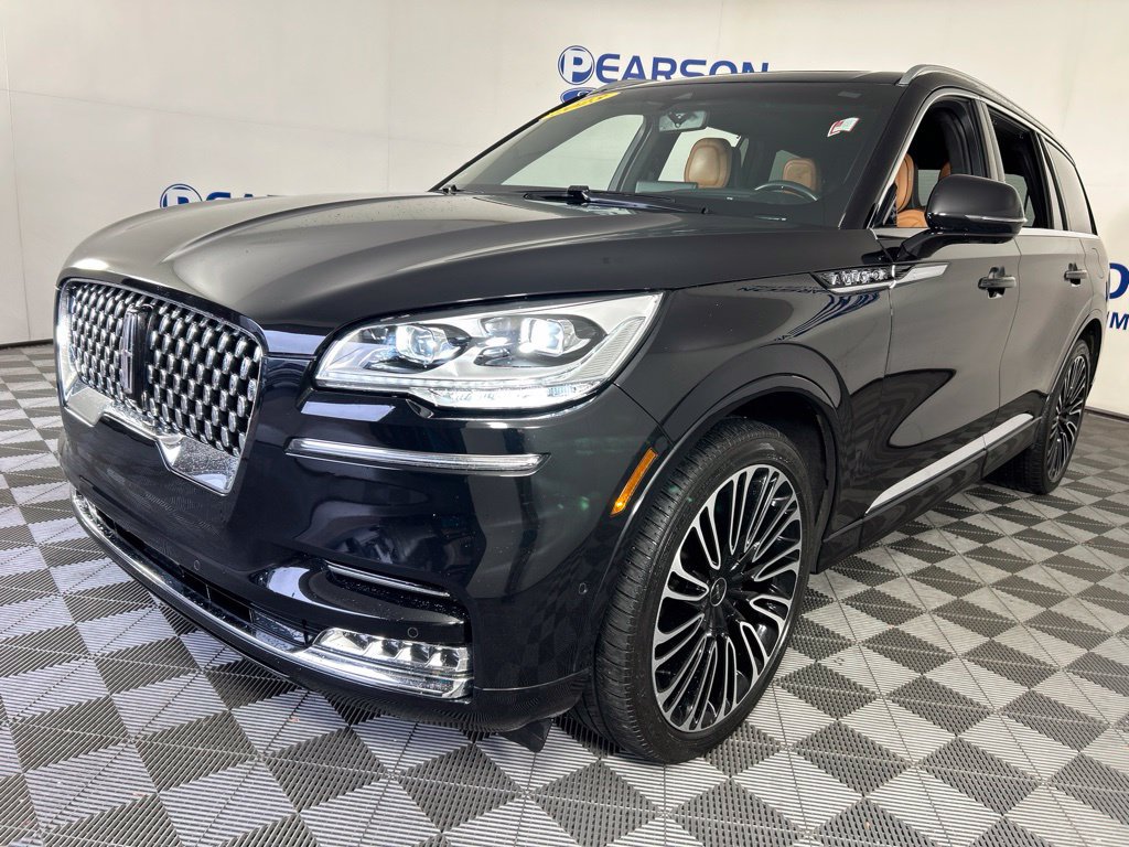 Used 2023 Lincoln Aviator Black Label w/ Dynamic Handling Package AWD/4WD image 1