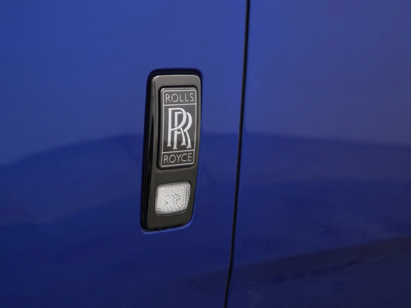 Certified 2021 Rolls-Royce Cullinan Black Badge AWD/4WD image 7