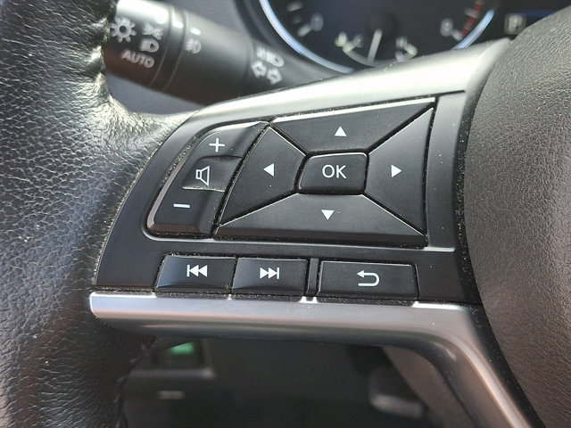 Used 2020 Nissan Rogue SL AWD/4WD image 21