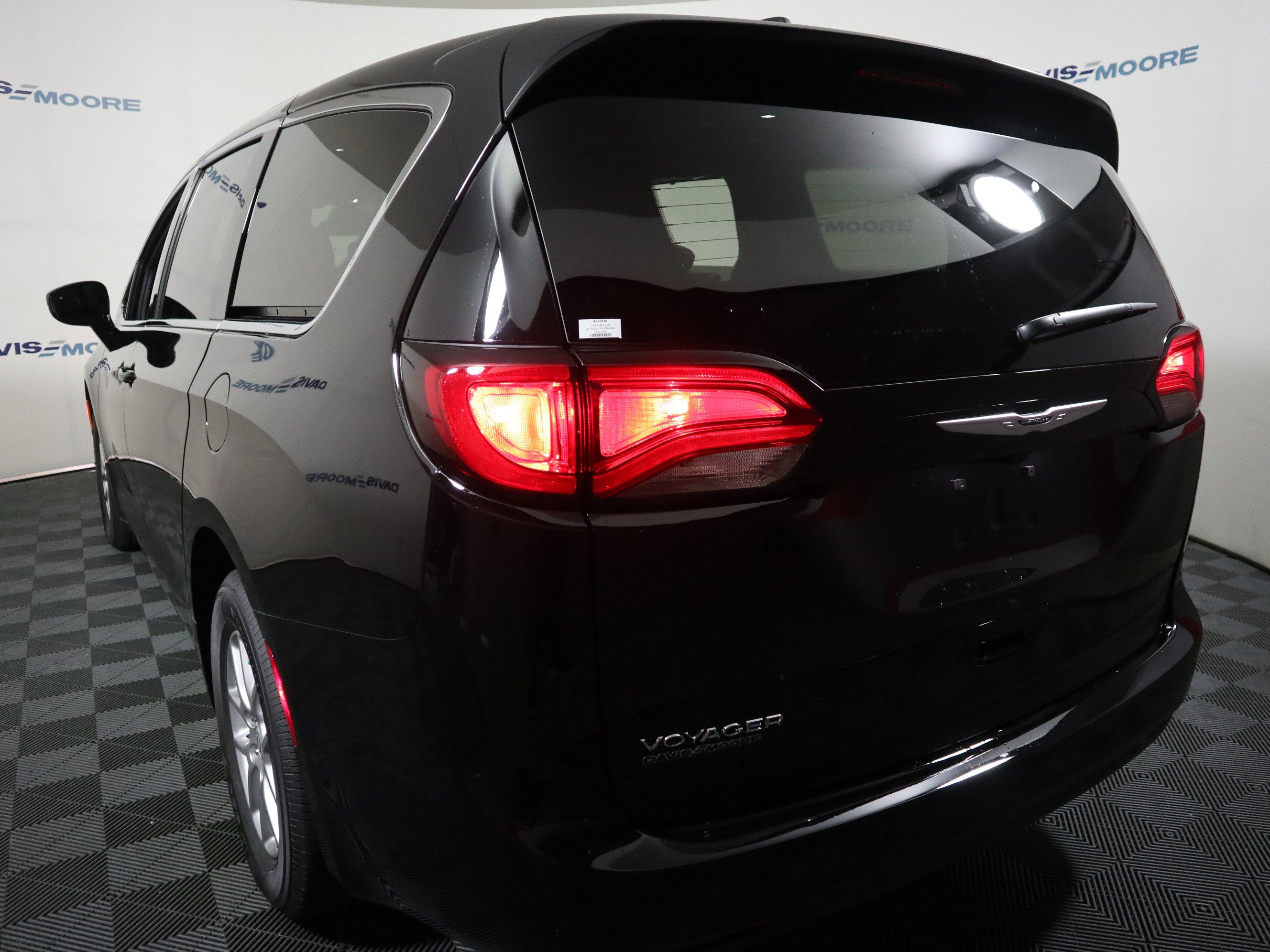 New 2026 Chrysler Voyager LX FWD image 9