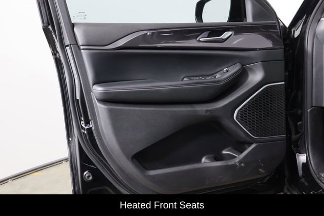 Used 2022 Jeep Grand Cherokee Altitude image 20