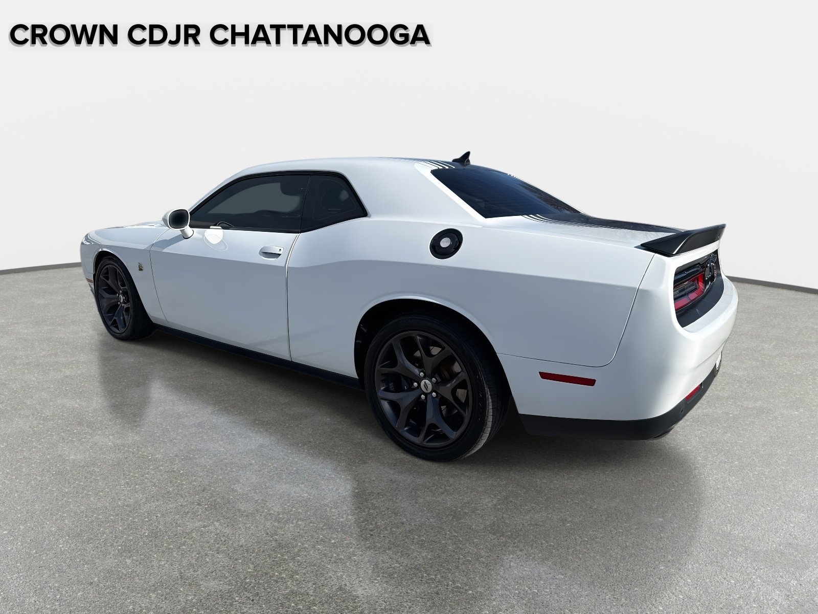 Certified 2018 Dodge Challenger R/T Scat Pack RWD image 6