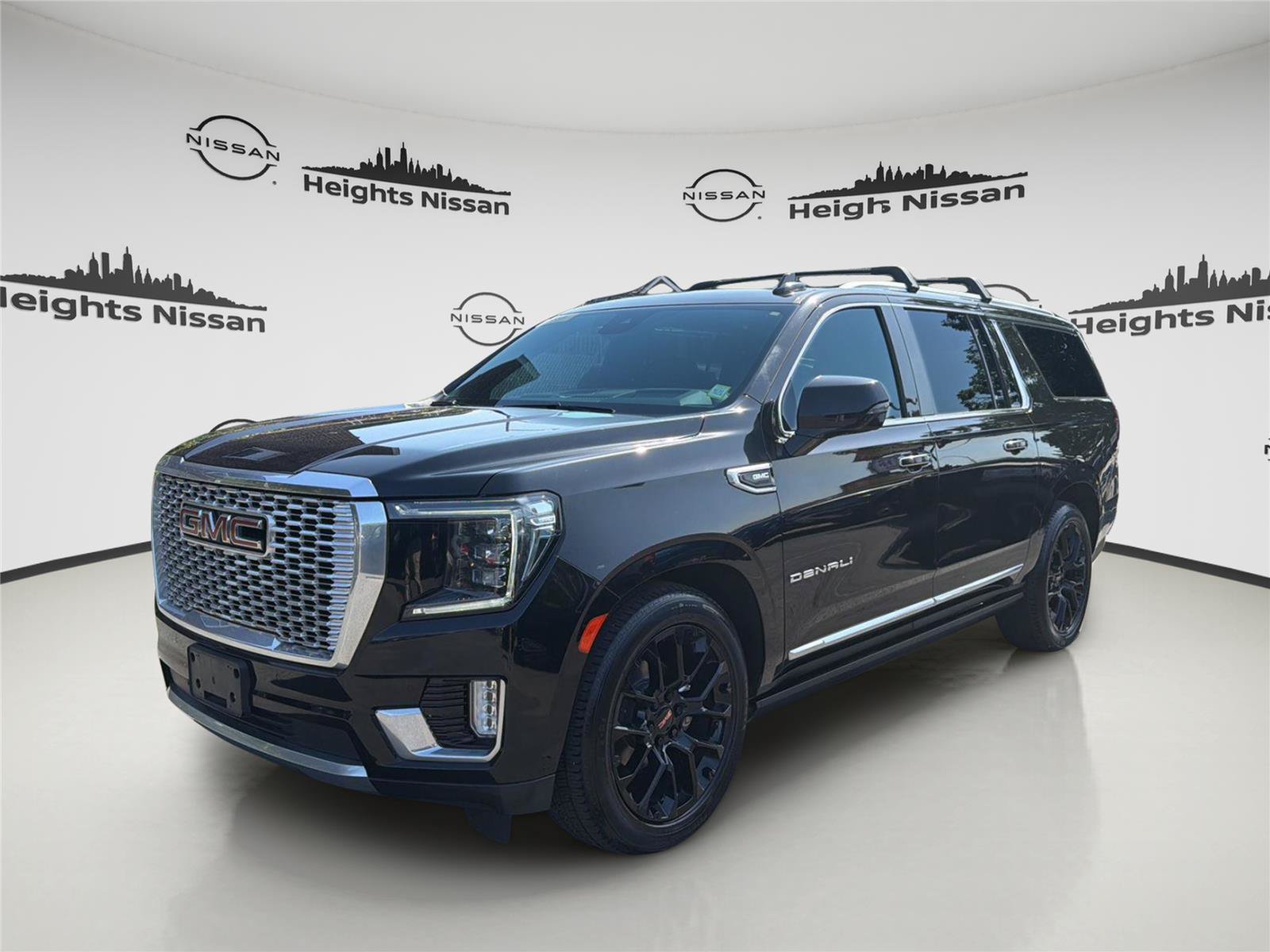Used 2023 GMC Yukon XL Denali w/ Denali Reserve Package
