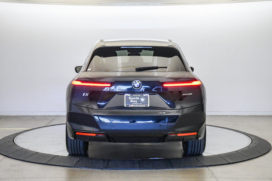 Certified 2024 BMW iX xDrive50 AWD/4WD image 3