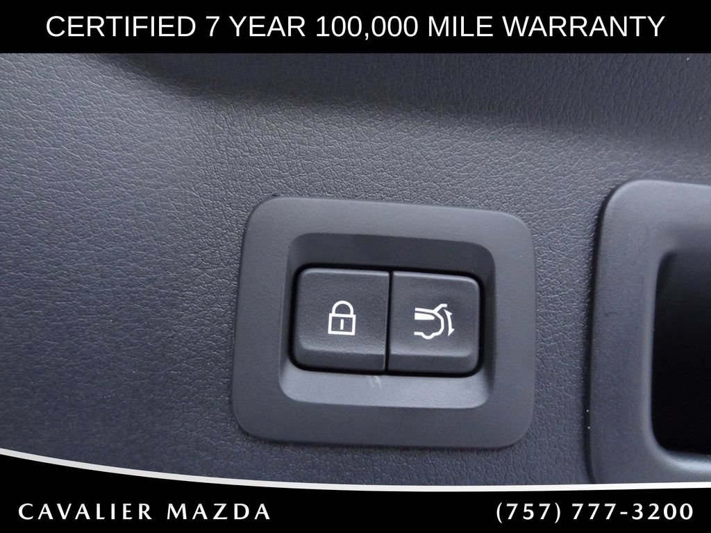 Certified 2025 MAZDA CX-70 3.3 Turbo S w/ Premium Package AWD/4WD image 18
