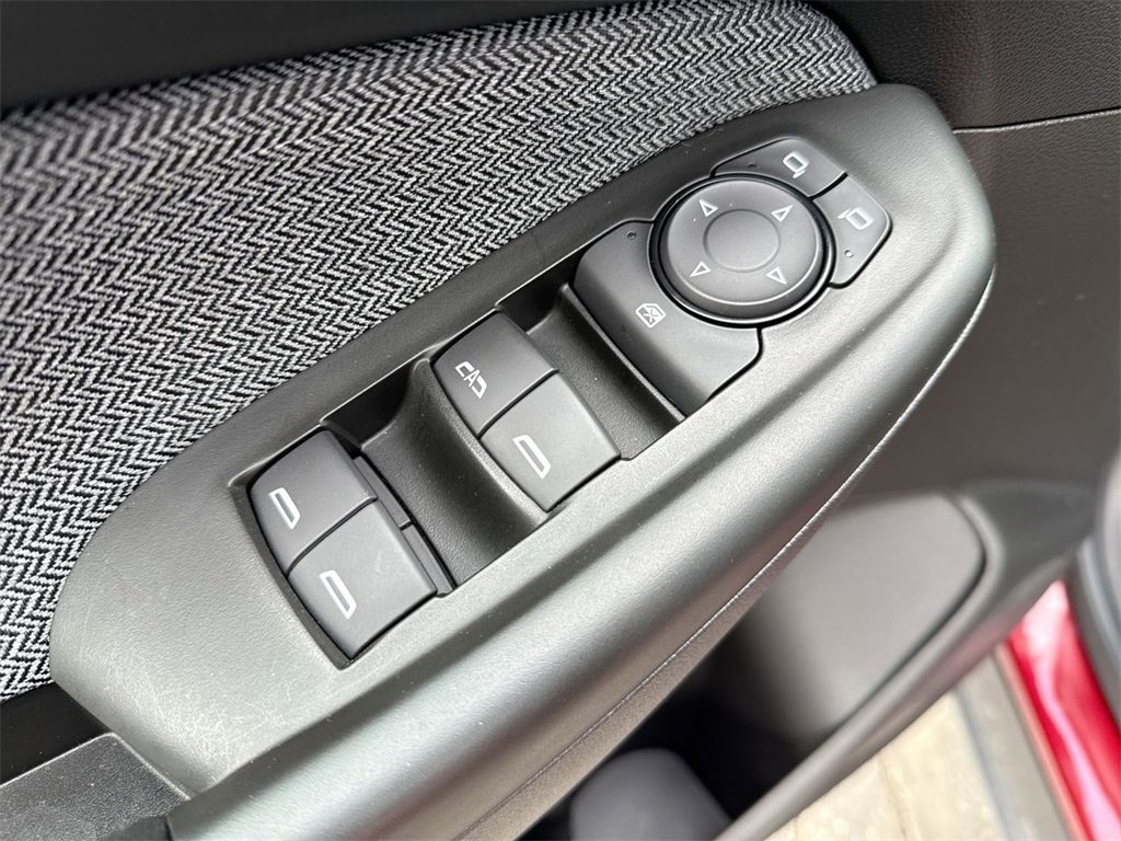 Used 2025 Chevrolet TrailBlazer LT image 13