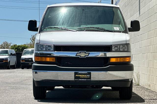 New 2026 Chevrolet Express 2500 w/ Driver Convenience Package RWD image 9