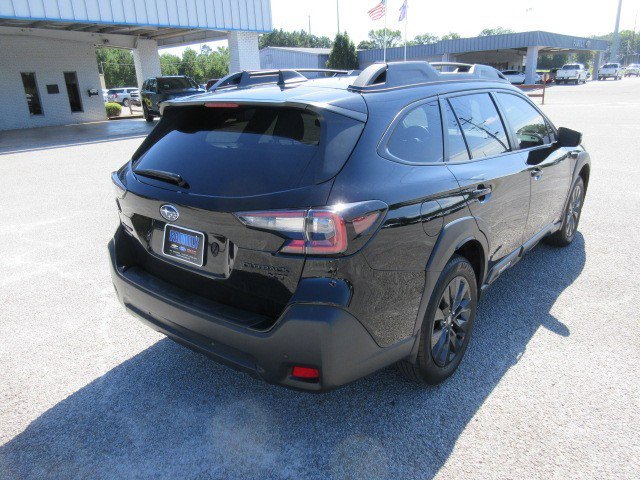 Used 2023 Subaru Outback Onyx Edition XT AWD/4WD image 5