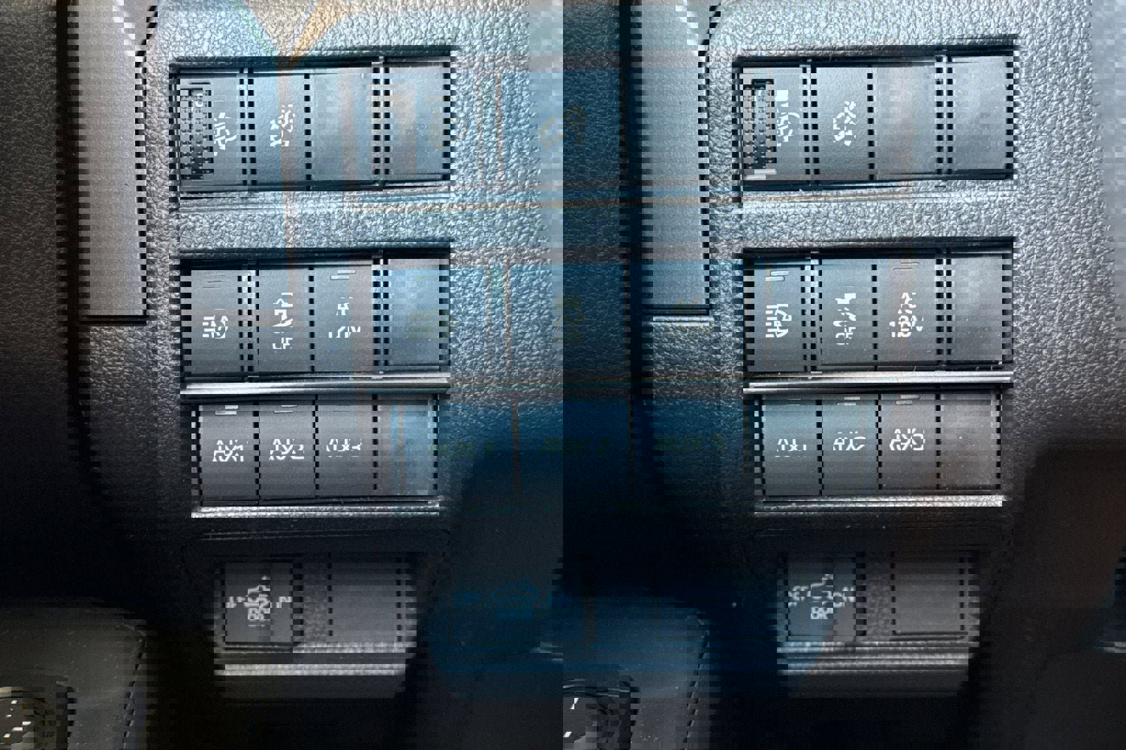 New 2025 Toyota Tacoma TRD Off-Road image 30