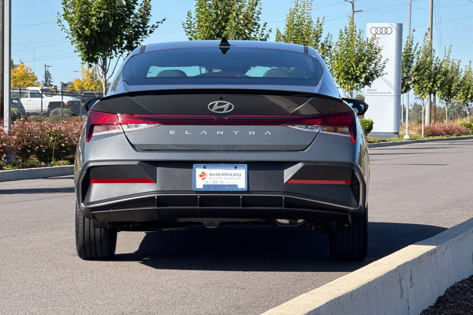 New 2026 Hyundai Elantra SEL Sport FWD image 4