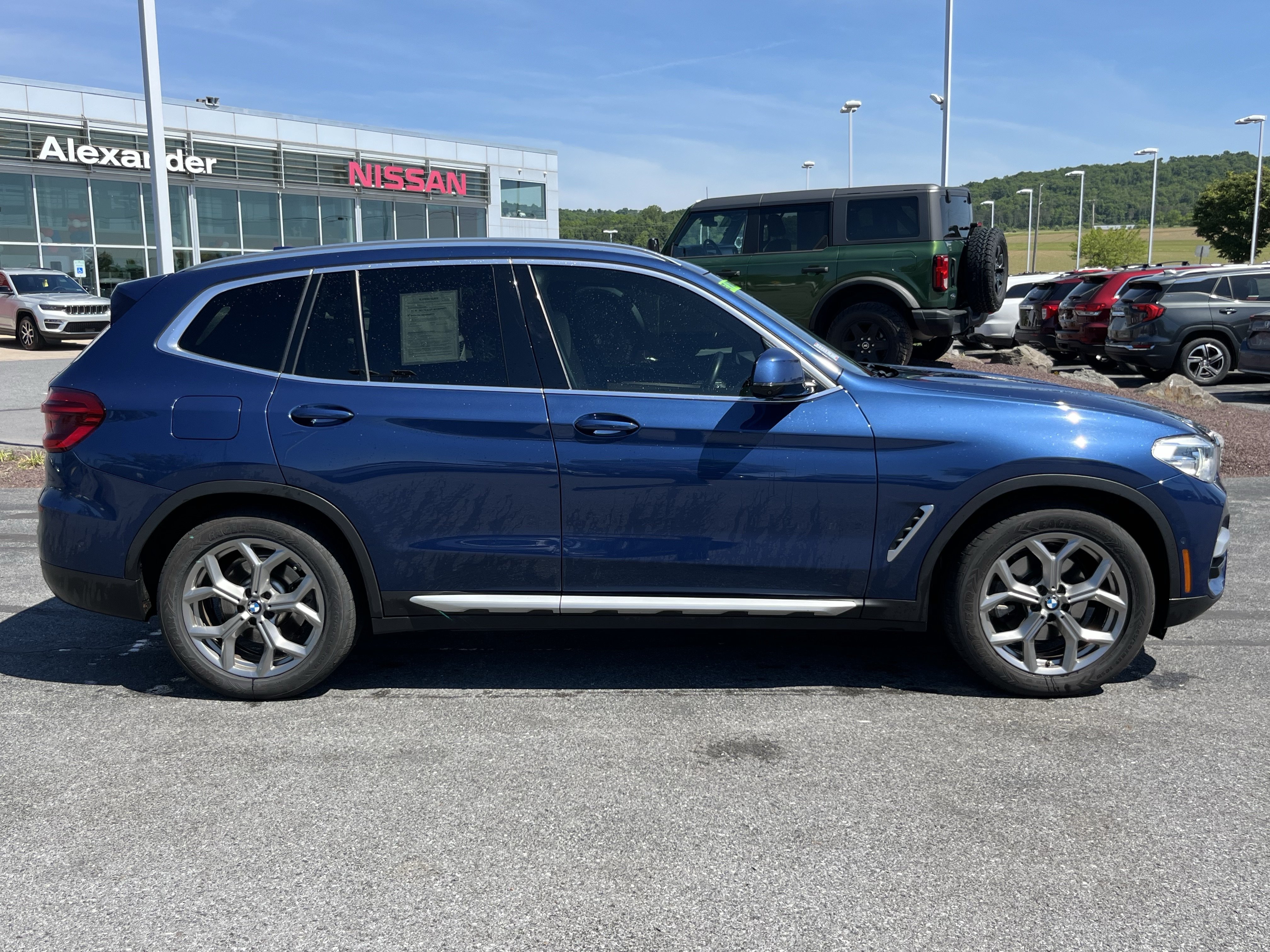 Used 2021 BMW X3 xDrive30i w/ Convenience Package AWD/4WD image 2