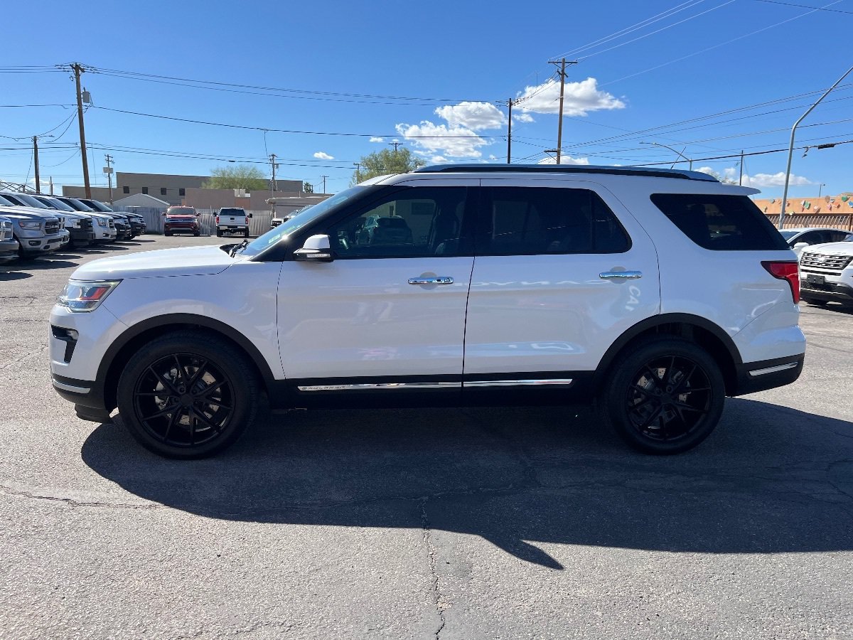 Used 2019 Ford Explorer Limited w/ Class III Trailer Tow Package FWD image 9
