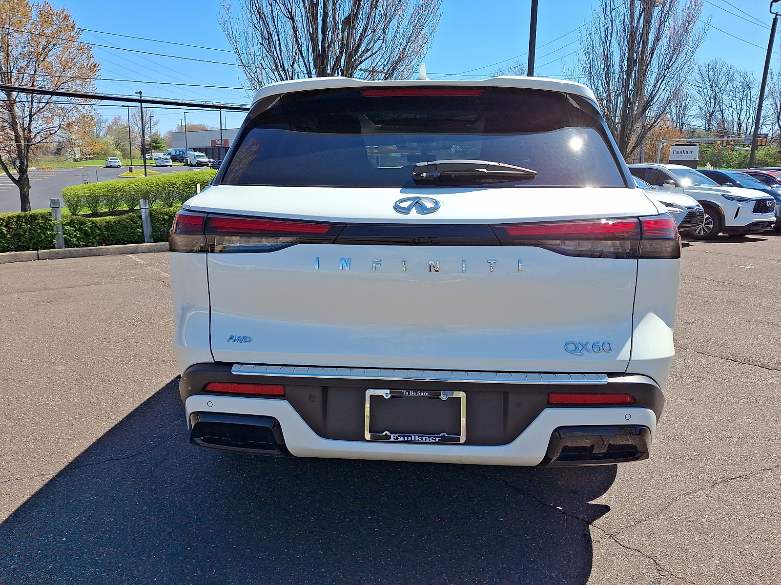 Certified 2023 INFINITI QX60 Luxe w/ Cargo Package image 5