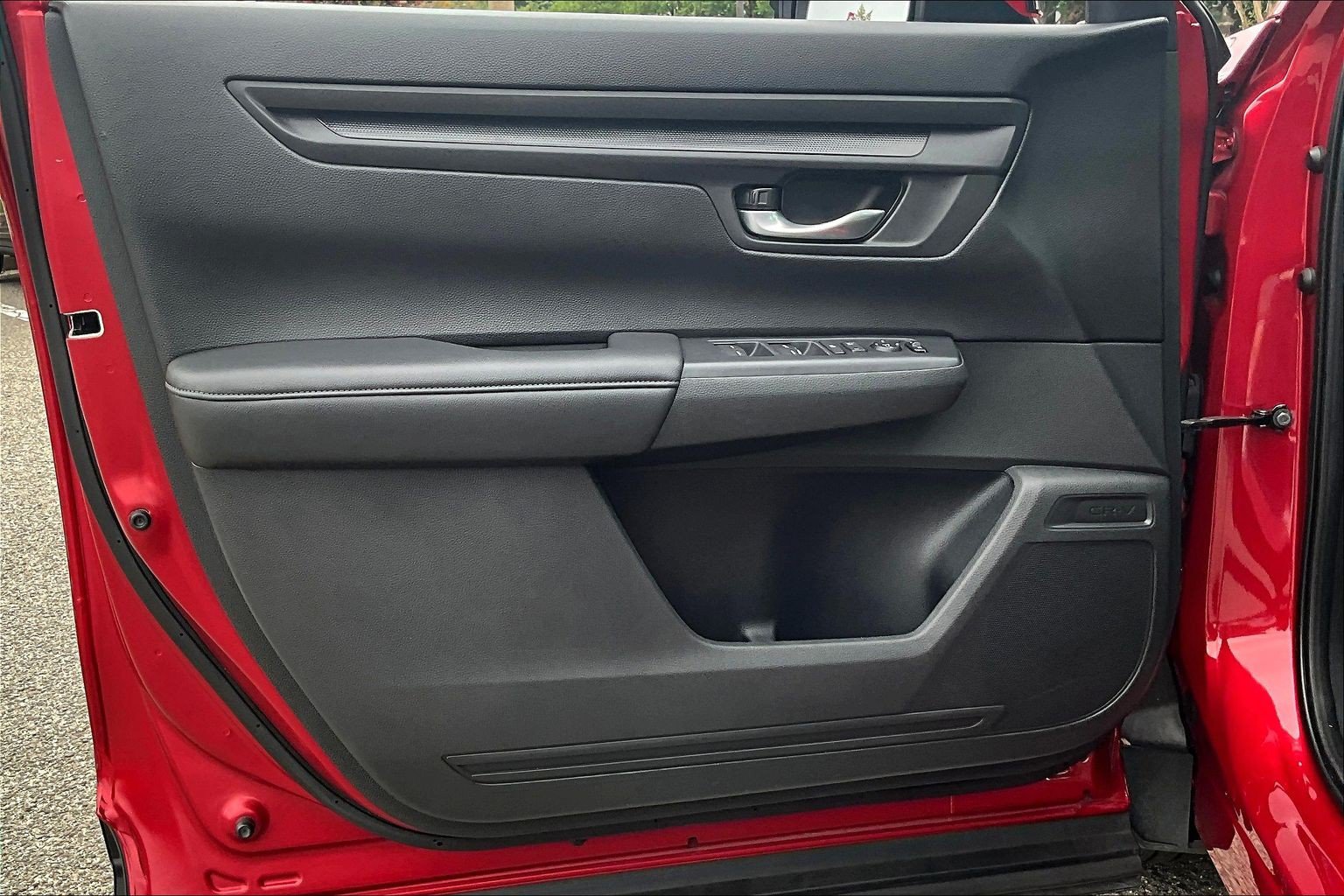 Used 2023 Honda CR-V LX image 17