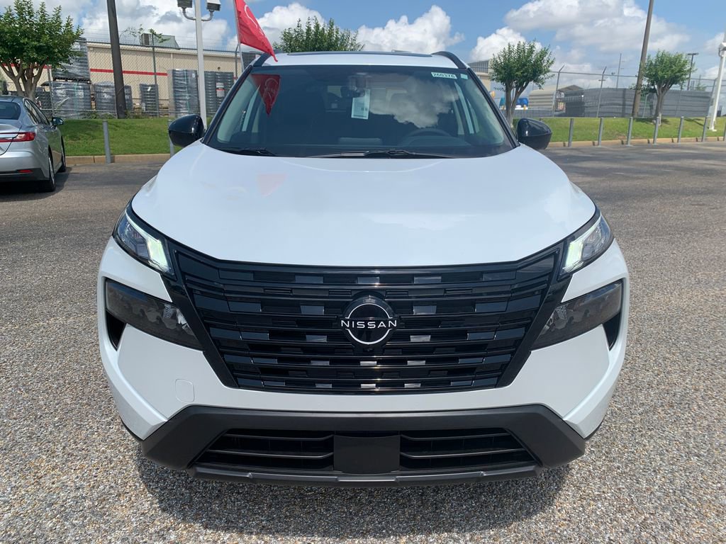 New 2026 Nissan Rogue SV FWD image 3