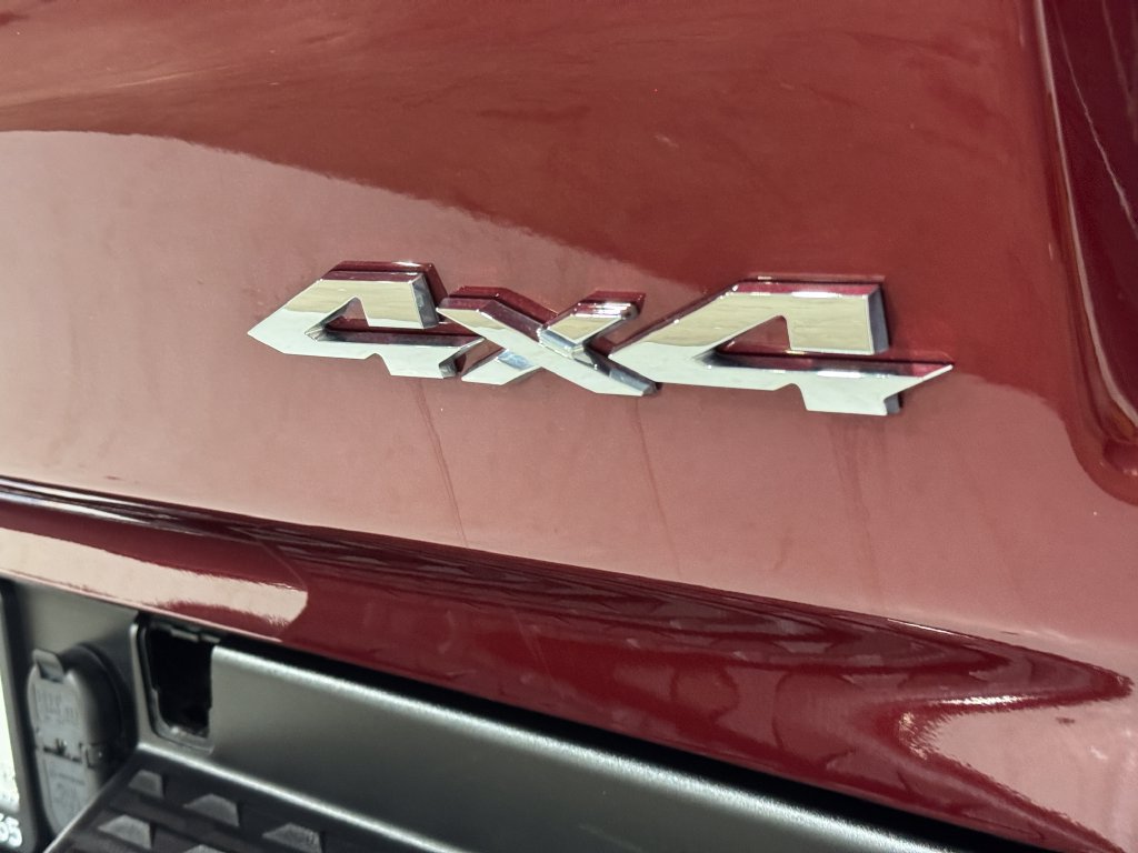 Used 2022 RAM 1500 Limited w/ Body-Colour Bumper Group AWD/4WD image 33