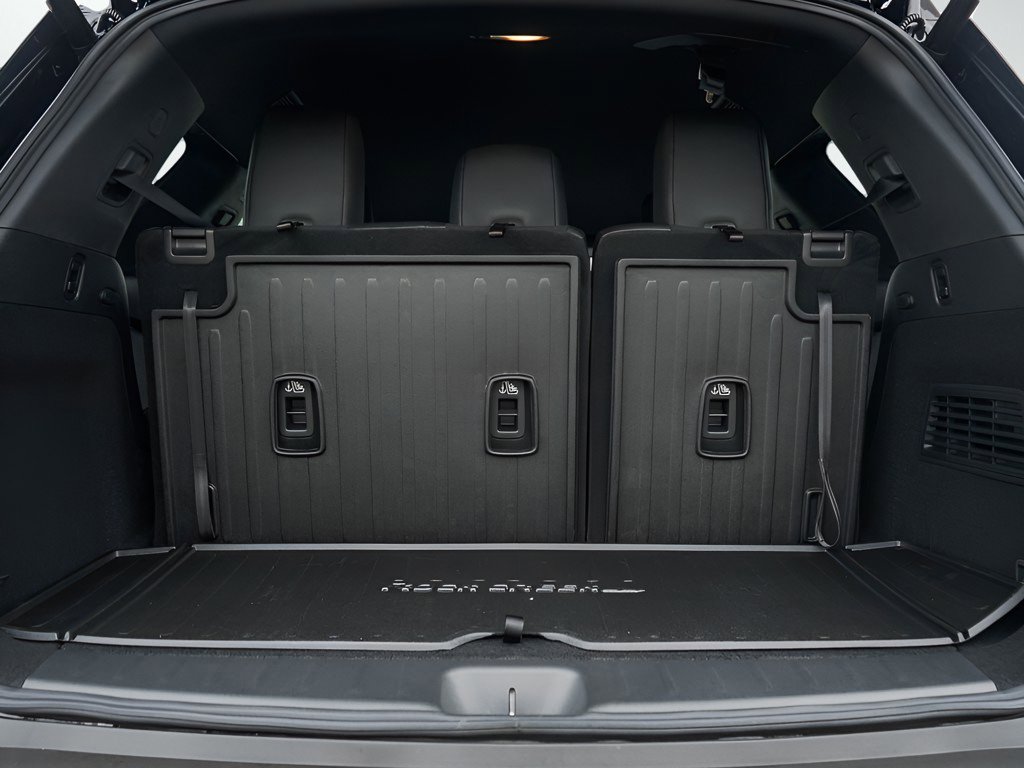 New 2025 Nissan Pathfinder Rock Creek image 8