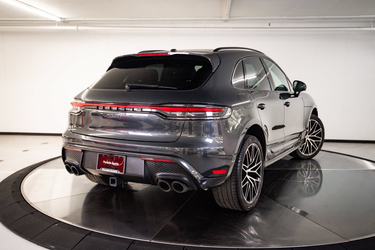 Certified 2024 Porsche Macan AWD/4WD image 7
