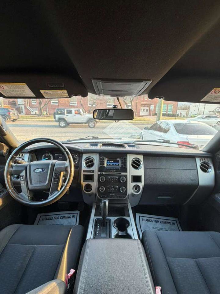 Used 2017 Ford Expedition EL XLT image 25