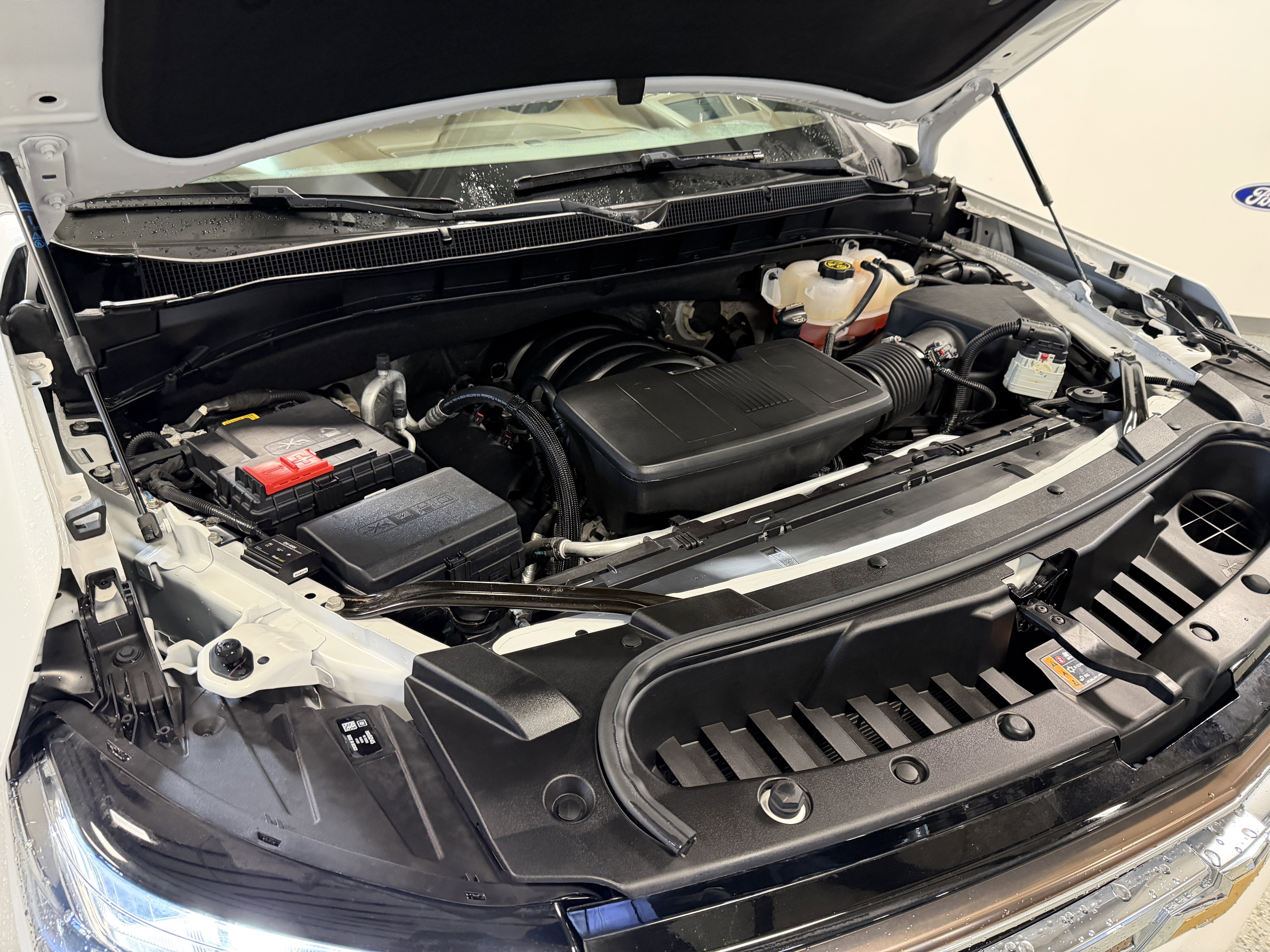 Used 2024 Chevrolet Tahoe High Country image 36