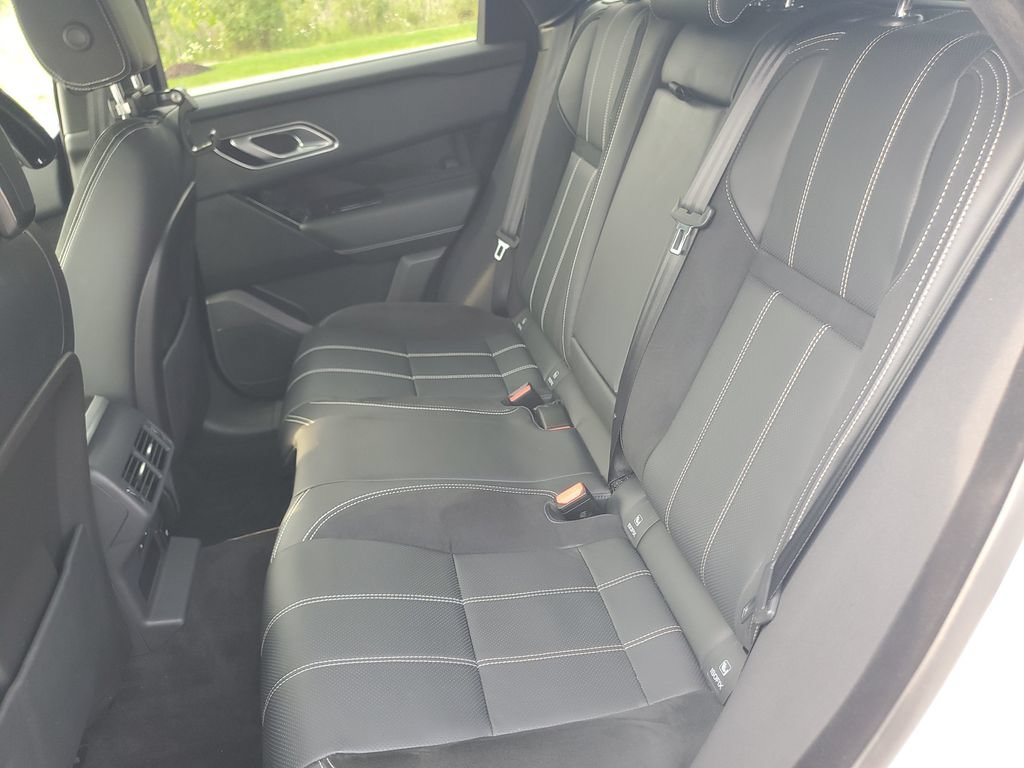 Used 2021 Land Rover Range Rover Velar R-Dynamic S AWD/4WD image 32