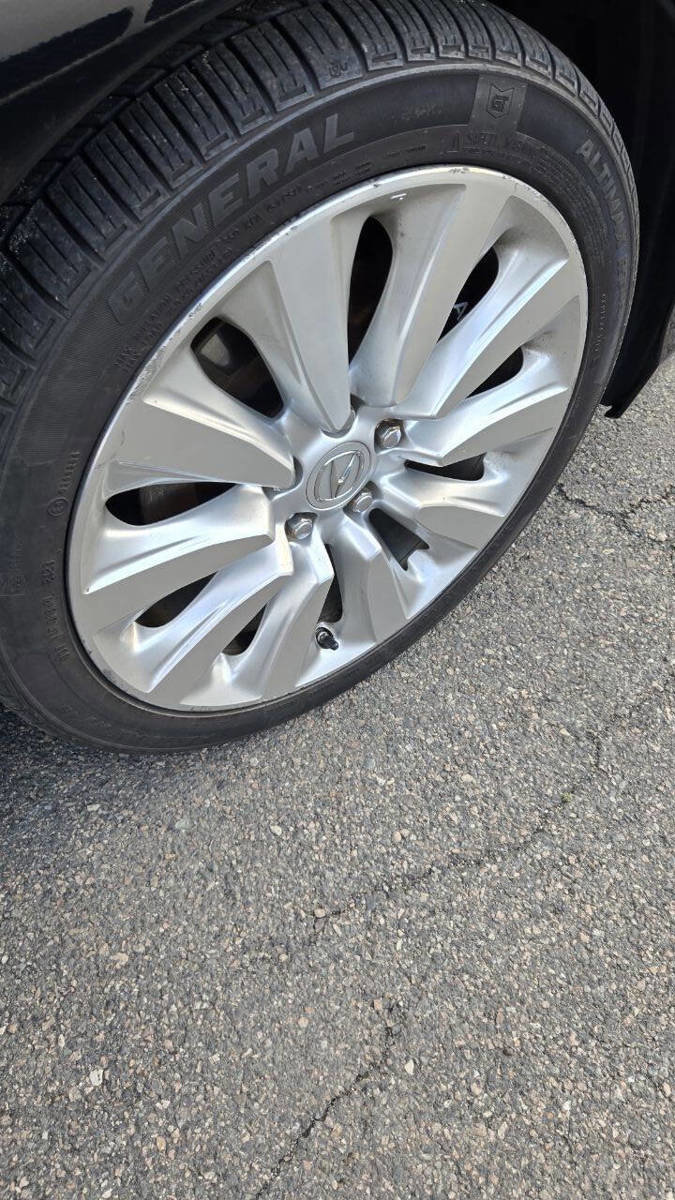 Used 2014 Acura RLX Hybrid w/ Advance Package image 16