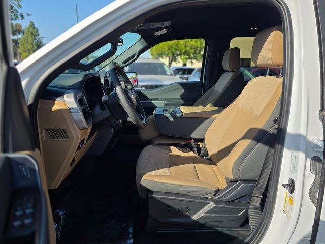 Used 2023 Ford F150 XLT image 15
