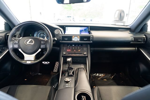 Used 2019 Lexus IS 350 F Sport w/ F Sport Package AWD/4WD image 9