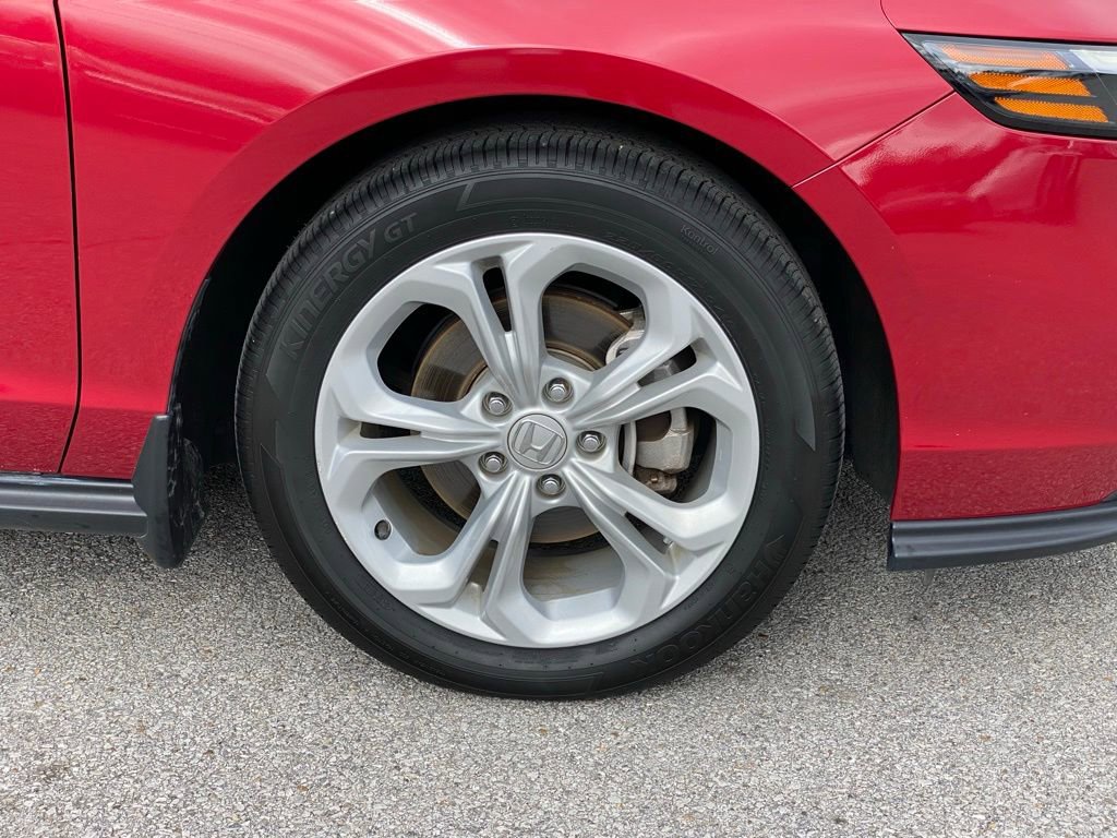 Used 2024 Honda Accord LX image 32