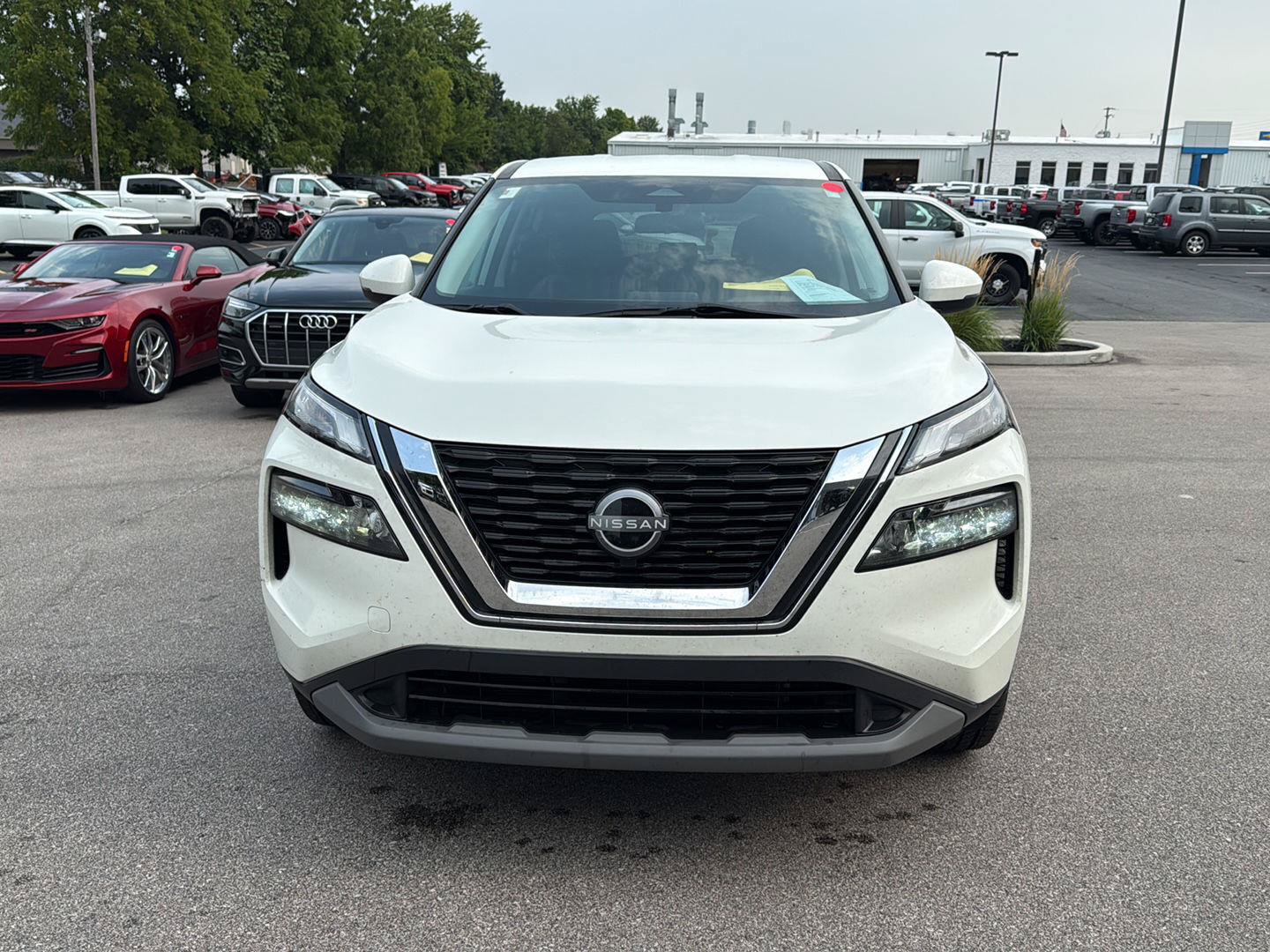 Used 2022 Nissan Rogue S FWD image 8