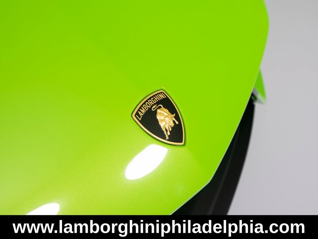 Used 2024 Lamborghini Revuelto AWD/4WD image 44