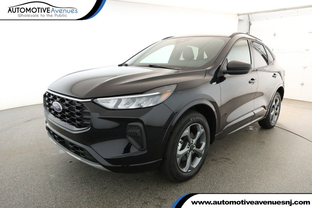 Used 2024 Ford Escape ST-Line