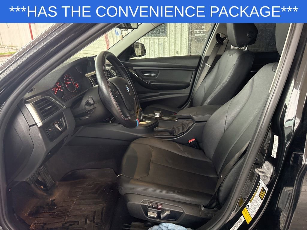 Used 2018 BMW 320i Sedan RWD image 12