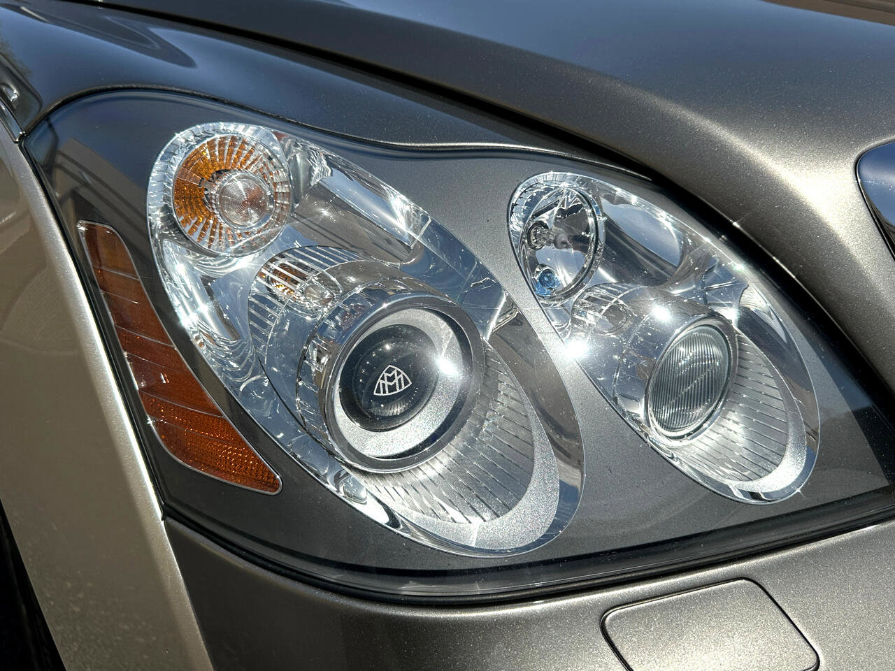 Used 2004 Maybach 57 image 14