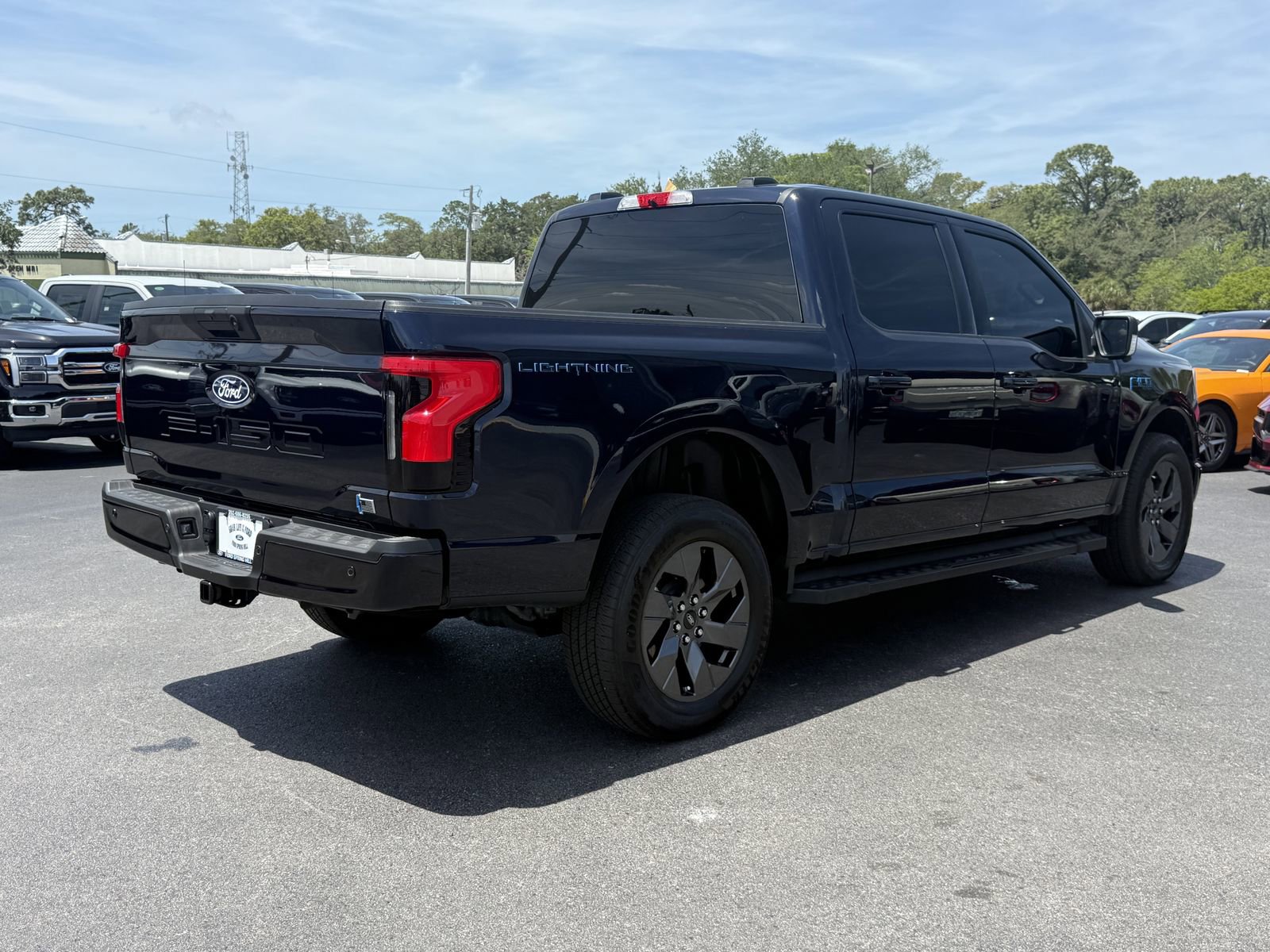 Certified 2025 Ford F150 Lightning Flash AWD/4WD image 4