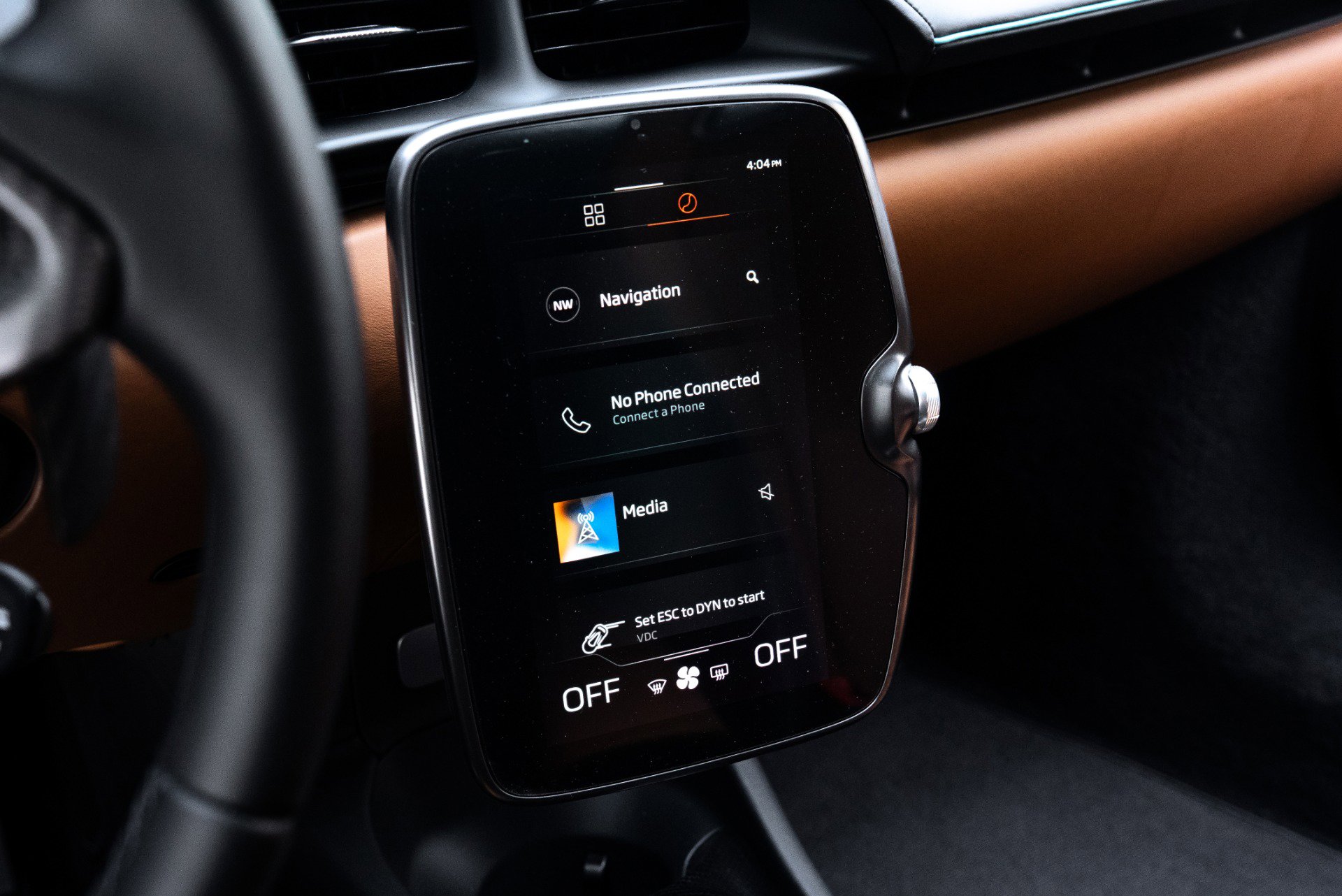 Used 2023 McLaren Artura image 38