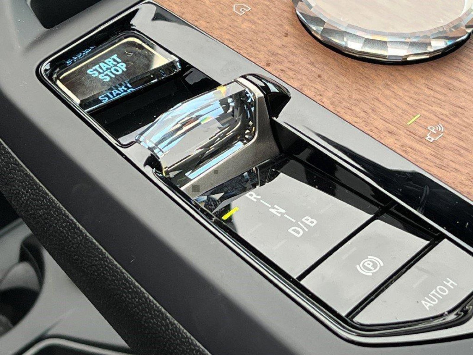 New 2024 BMW iX M60 image 40