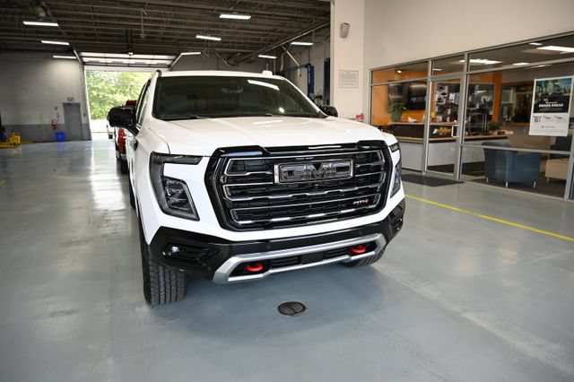 New 2026 GMC Yukon XL AT4 w/ AT4 Premium Plus Package AWD/4WD image 3