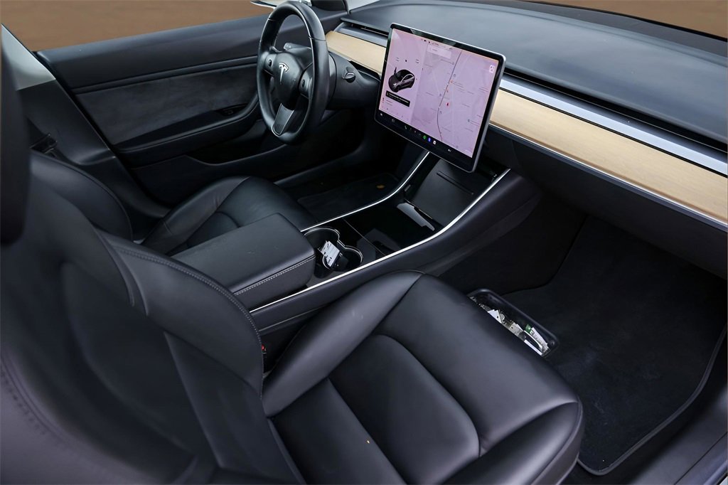 Used 2018 Tesla Model 3 Long Range image 27