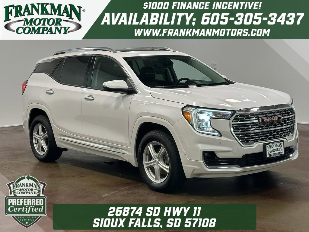 Used 2023 GMC Terrain Denali