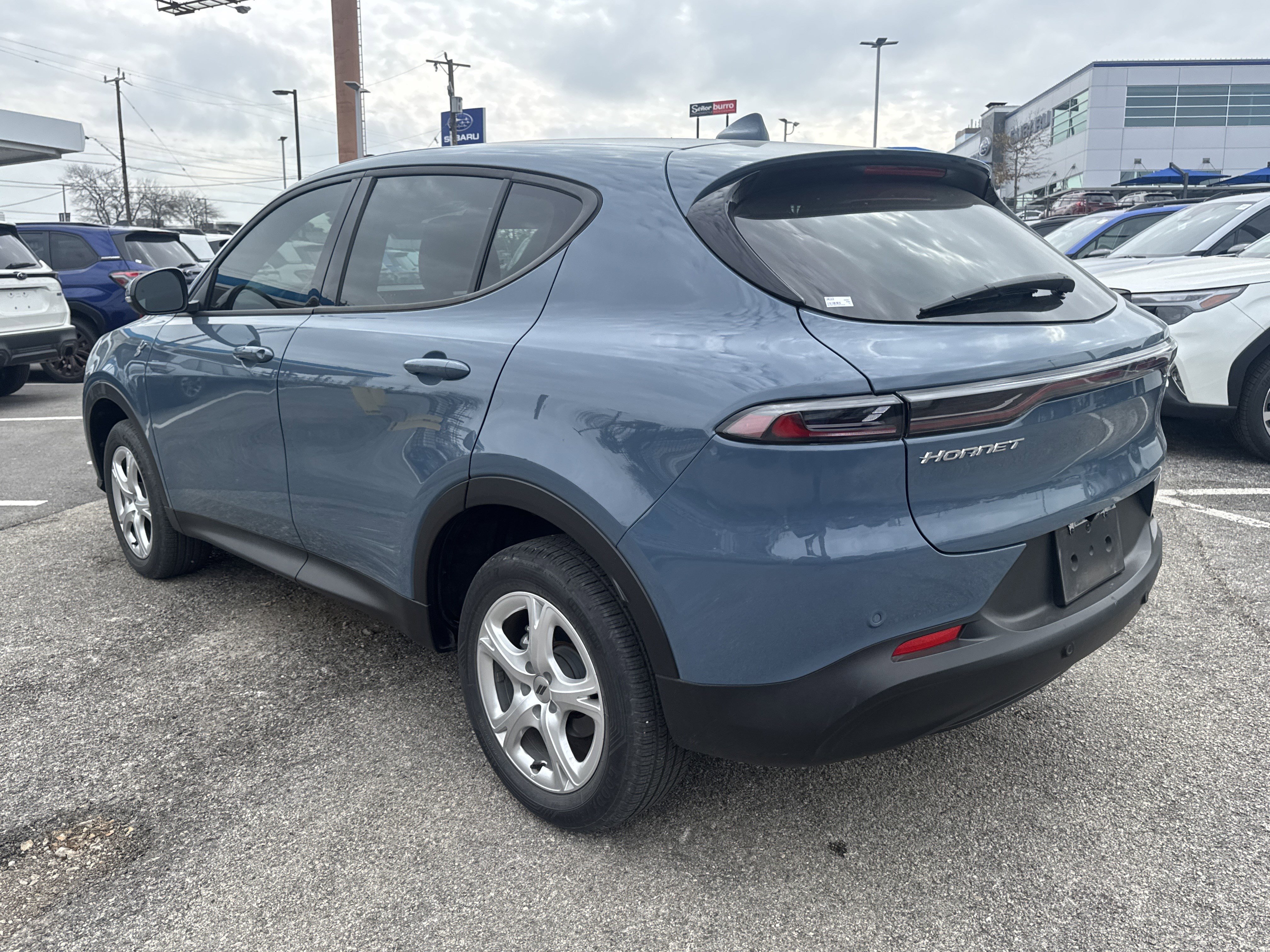 Used 2023 Dodge Hornet GT image 5