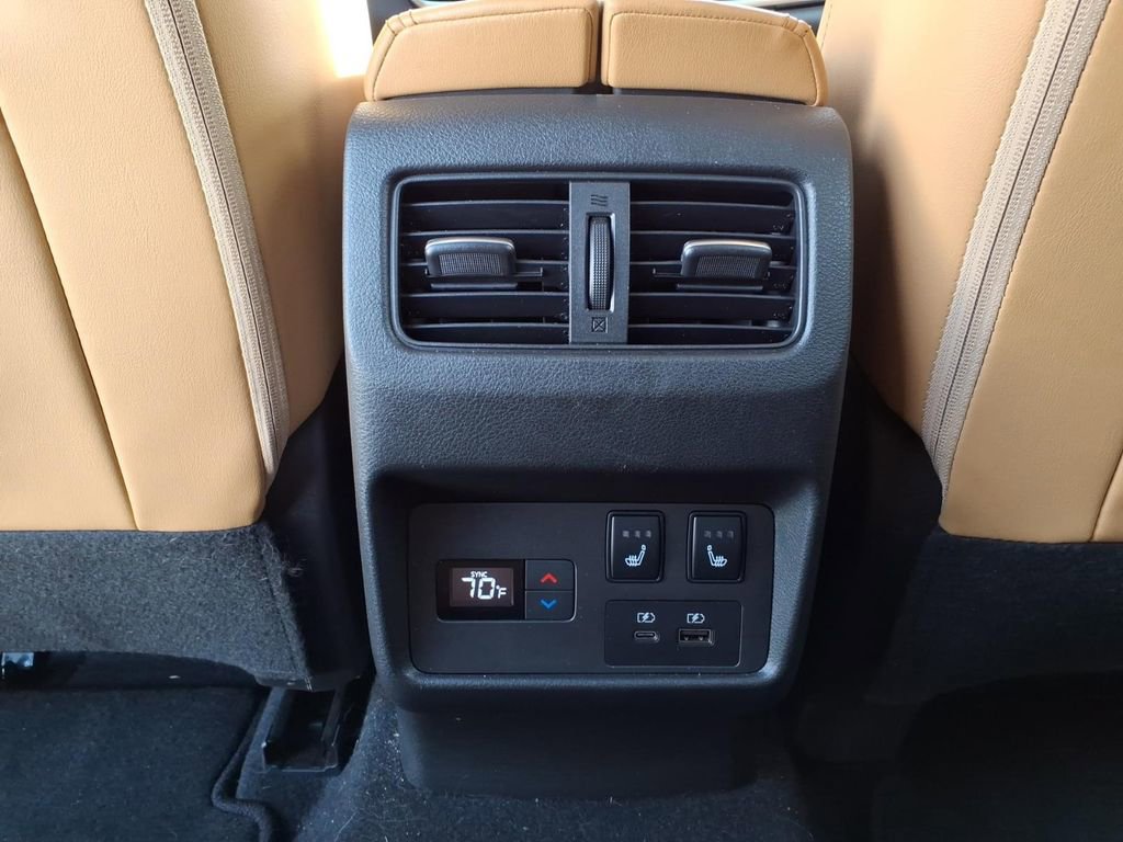 Used 2021 Nissan Rogue Platinum image 31