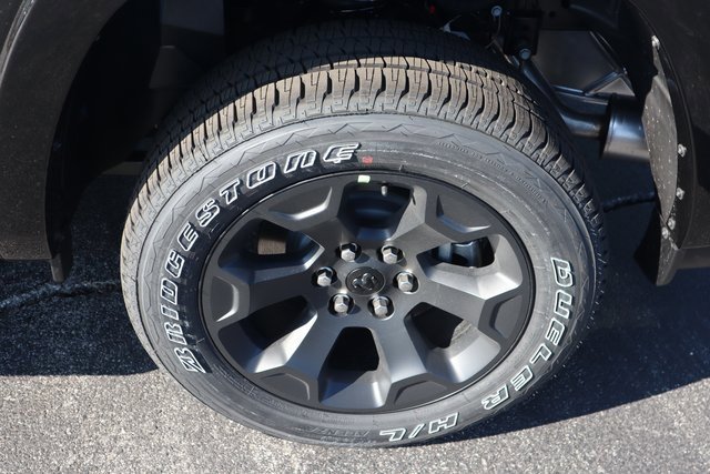 New 2026 RAM 1500 4x4 Crew Cab image 24