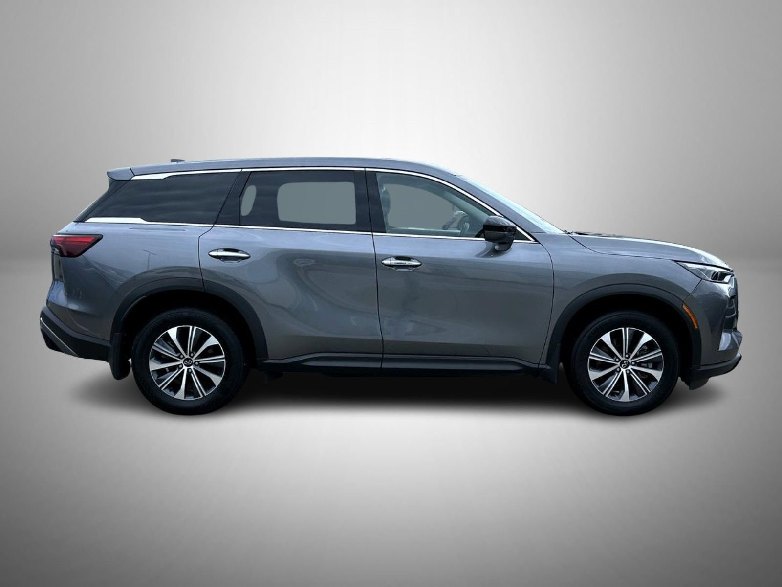 Certified 2025 INFINITI QX60 Pure AWD/4WD image 4