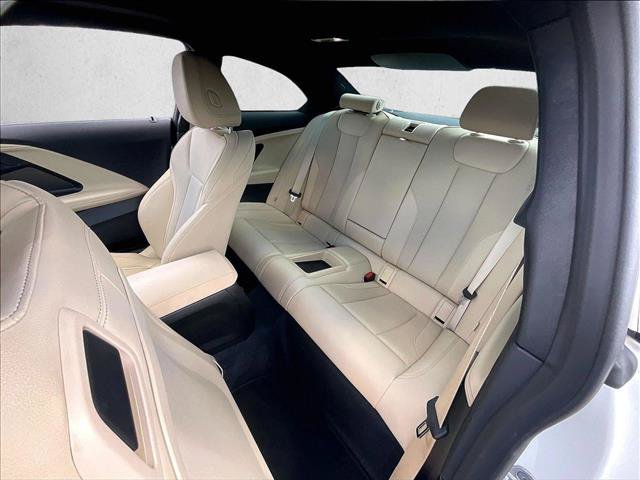Used 2024 BMW 230i Coupe w/ Convenience Package RWD image 27