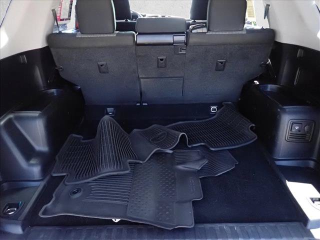 Certified 2022 Toyota 4Runner SR5 AWD/4WD image 9