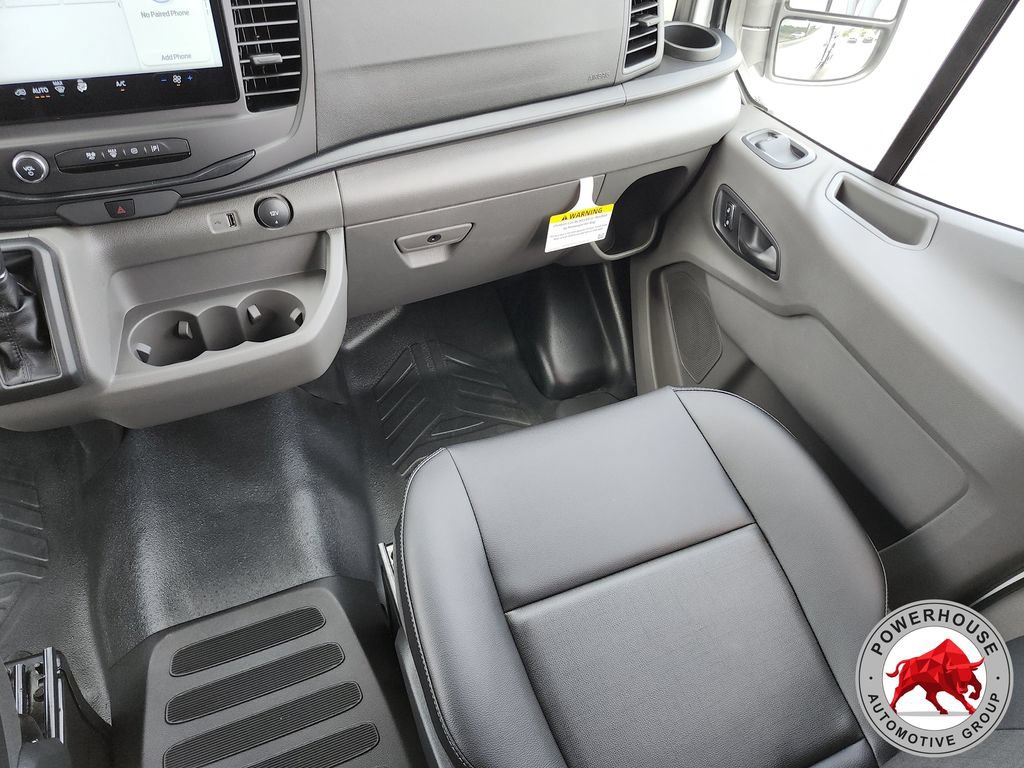 New 2026 Ford Transit 250 148 Medium Roof w/ Load Area Protection Package RWD image 19