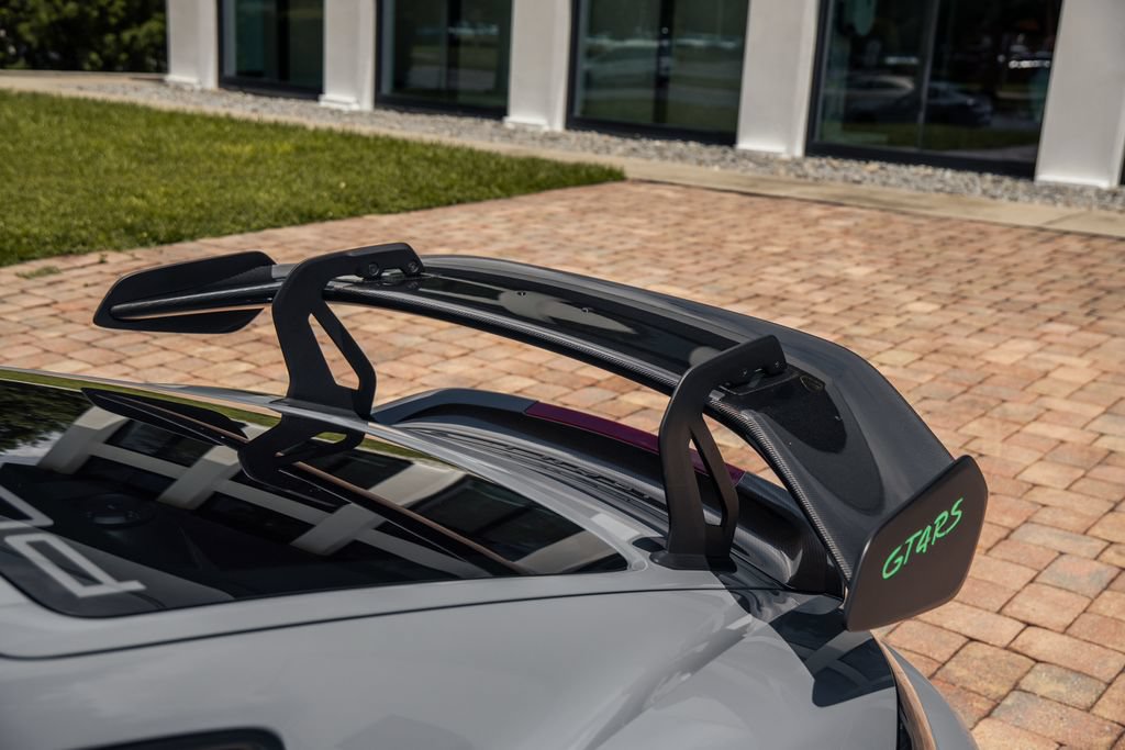 Used 2023 Porsche 718 Cayman GT4 RS RWD image 17